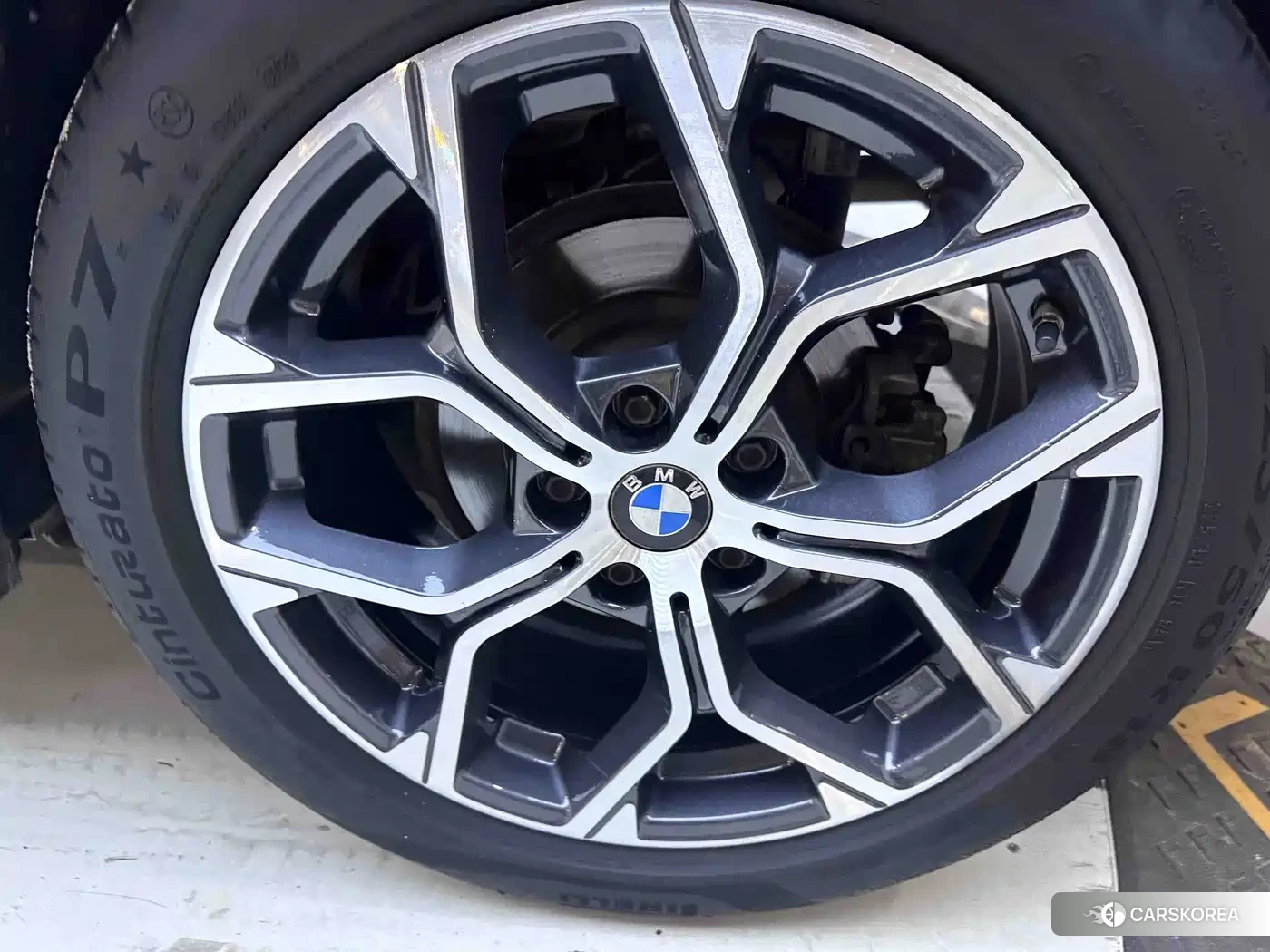 BMW X1 id 4669312 из Китая 18