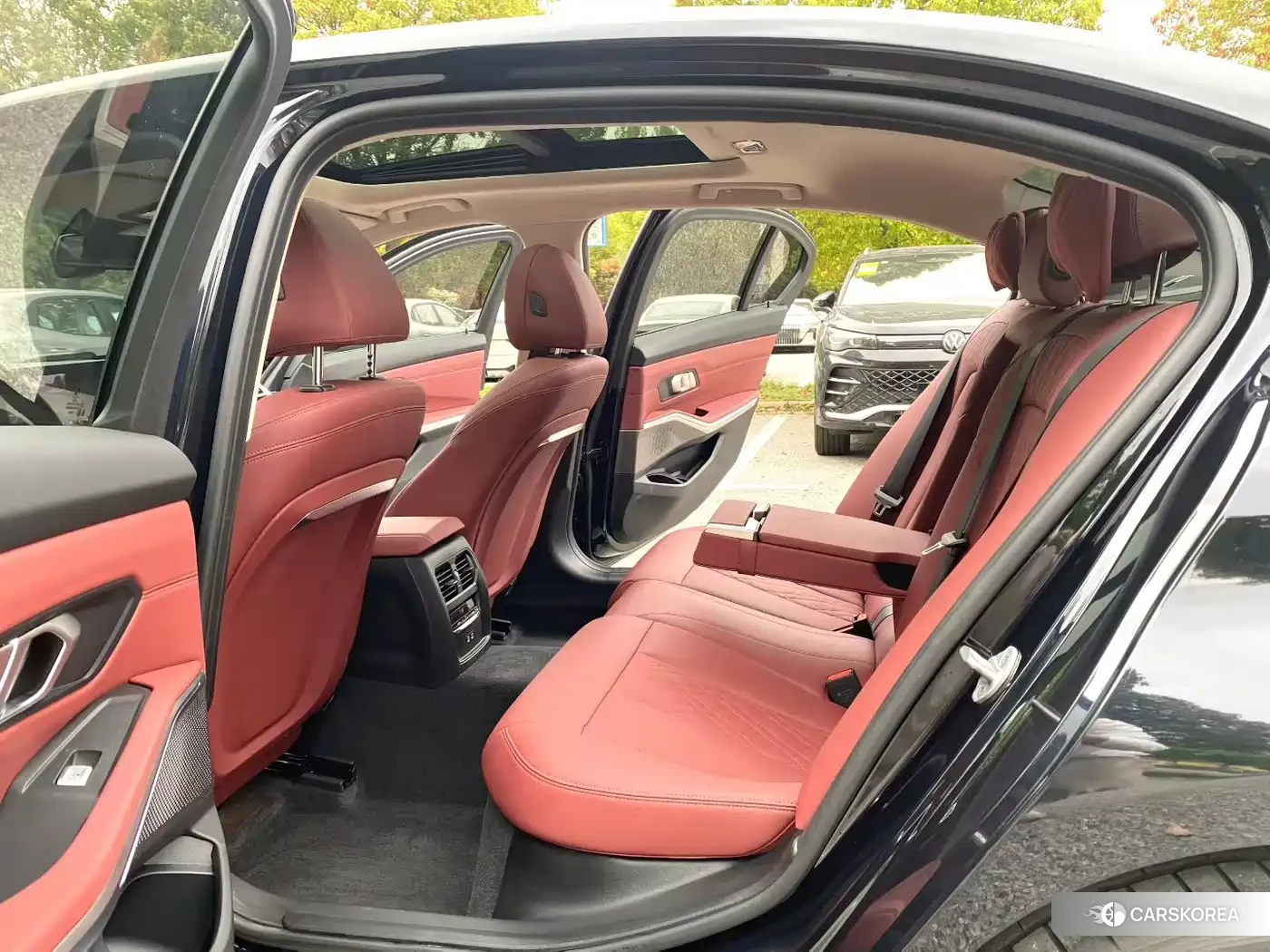 BMW 3 series 2025 Черный из Китая, фото 6