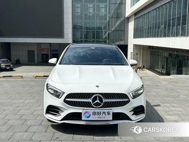 Mercedes-Benz Class A 2022 Белый из Китая, фото 6