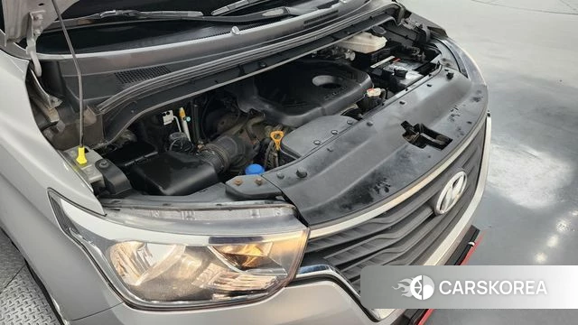 Hyundai The New Grand Starex id 3942750 из Кореи 16