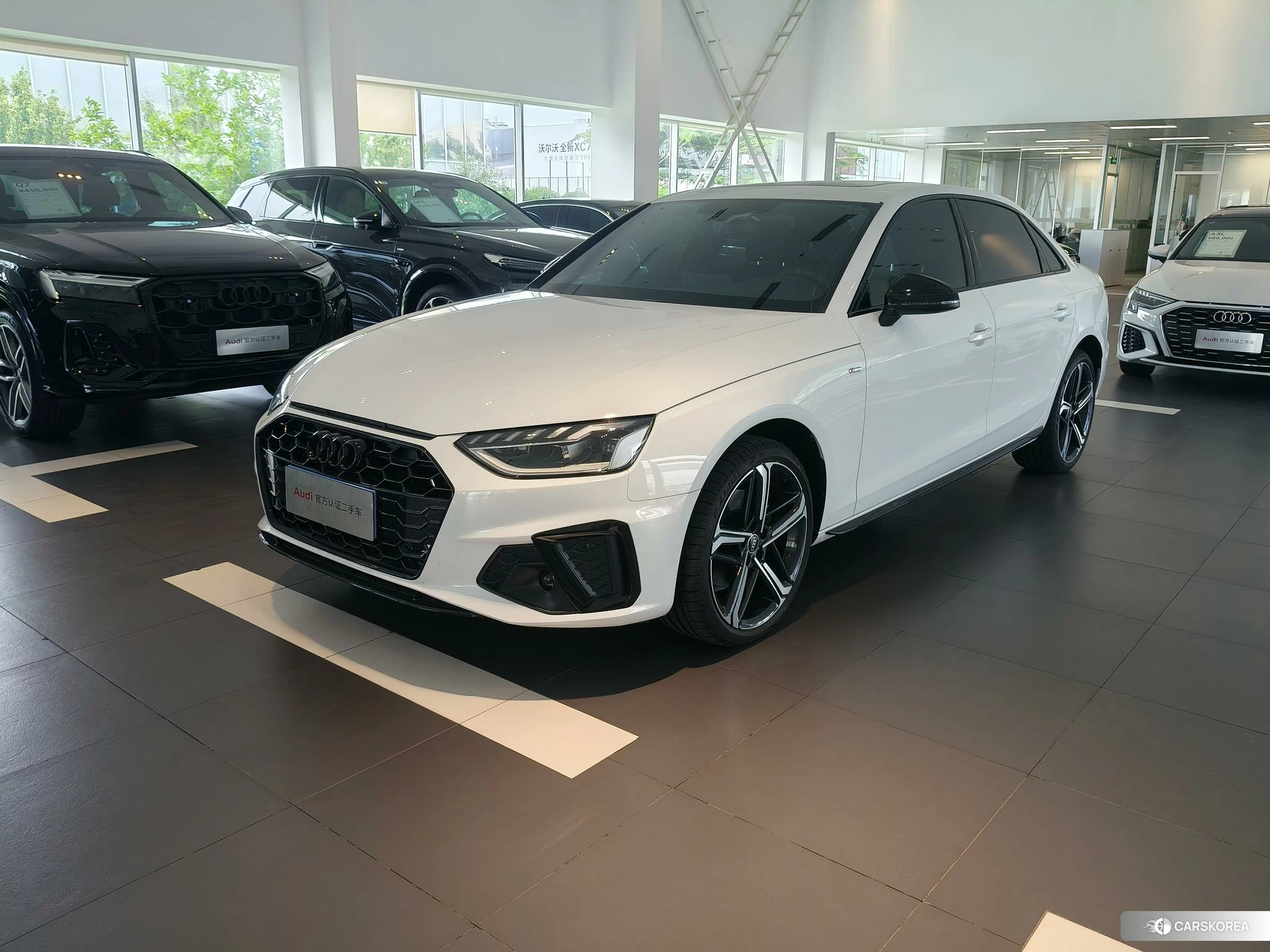Audi A4L id 4515256 из Китая 8