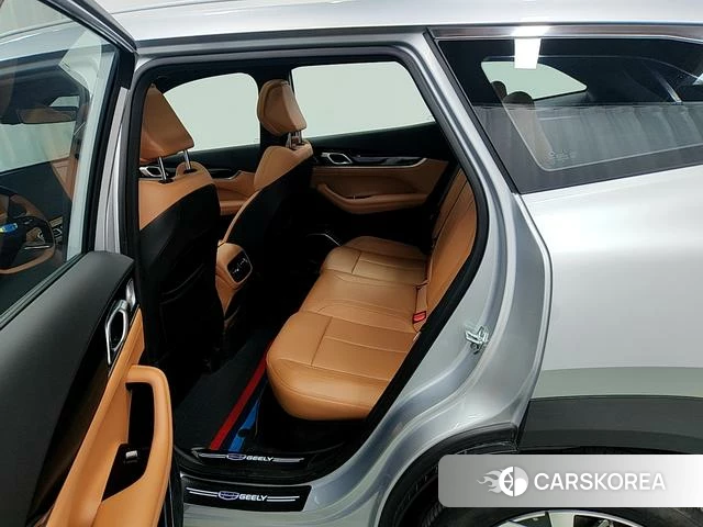 Geely Automobile Boyue L id 4239116 из Китая 16
