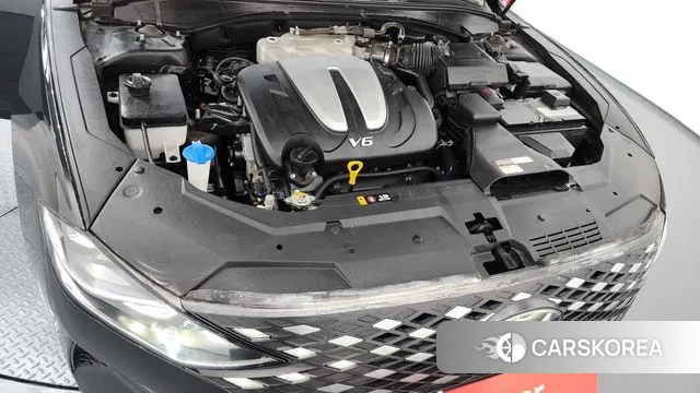 Hyundai The New Grandeur IG id 3747707 из Кореи 16