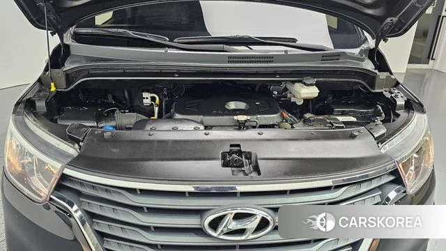 Hyundai The New Grand Starex id 4434593 из Кореи 16