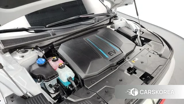 Hyundai Ionic 5 id 3777261 из Кореи 16