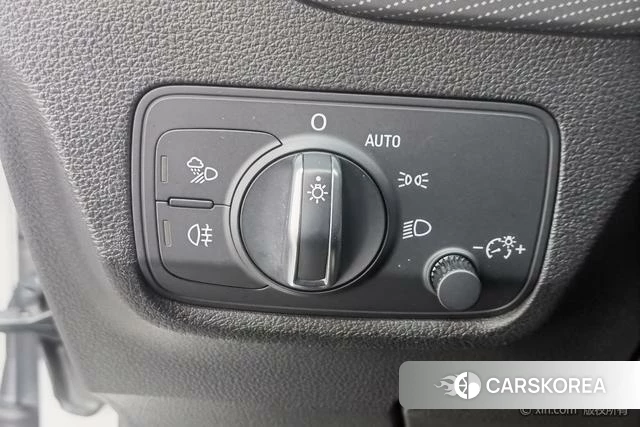 Audi Q2L id 4298140 из Китая 20