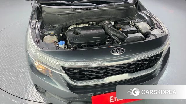 Kia Seltos id 4476350 из Кореи 27