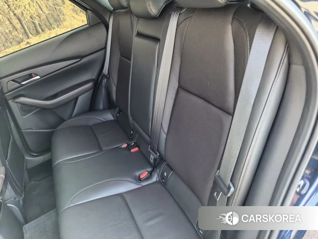 Mazda CX-30 id 4263393 из Китая 16