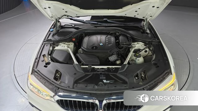 BMW 5 Series (G30) id 4717327 из Кореи 16