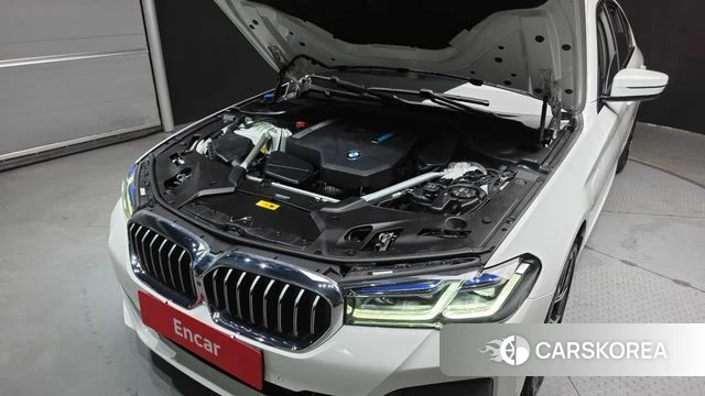 BMW 5 Series (G30) id 4687234 из Кореи 29