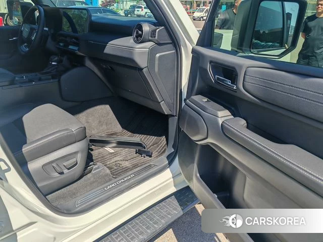 Toyota Prado 2025 Белый из Китая, фото 6