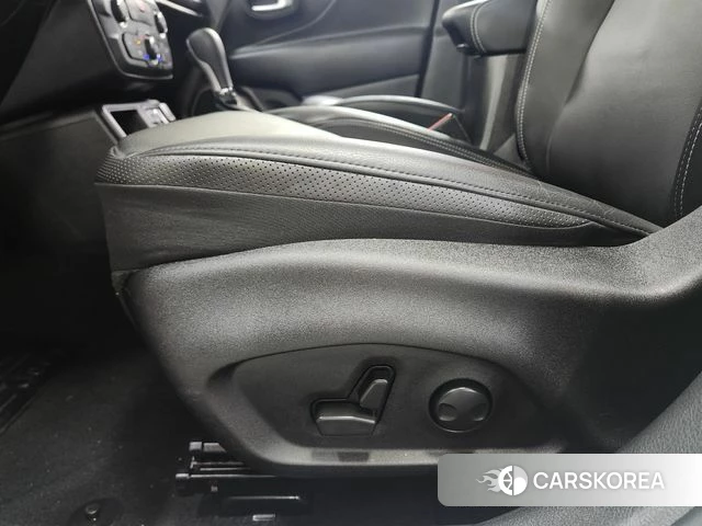 Jeep Renegade id 4454841 из Кореи 16