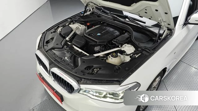 BMW 5 Series (G30) id 4677523 из Кореи 16