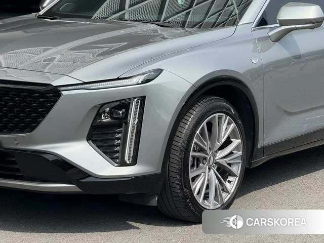 Cadillac GT4 id 3920805 из Китая 23