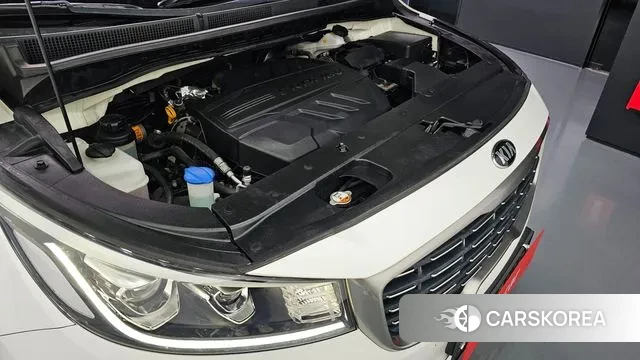 Kia The New Carnival id 3530984 из Кореи 16