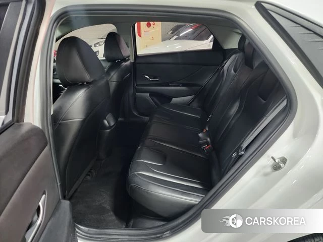 Hyundai Avante Hybrid (CN7) id 4415719 из Кореи 16