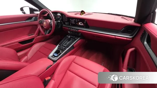 Porsche 911(992) id 3327951 из Кореи 16