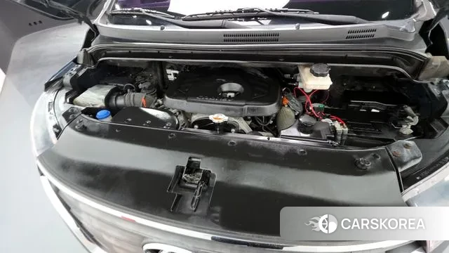 Hyundai The New Grand Starex id 3563419 из Кореи 16