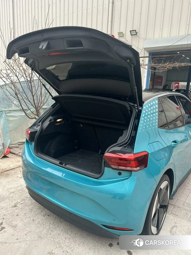 Volkswagen ID.3 2021 Зеленый из Китая, фото 6