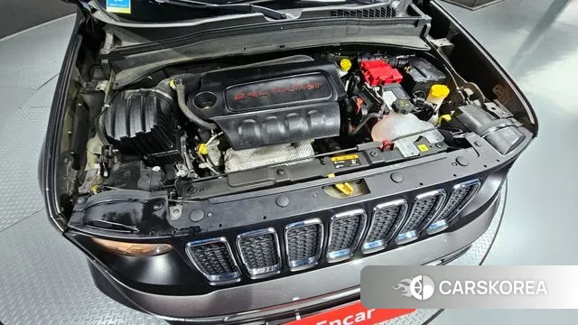 Jeep Renegade id 3379705 из Кореи 16