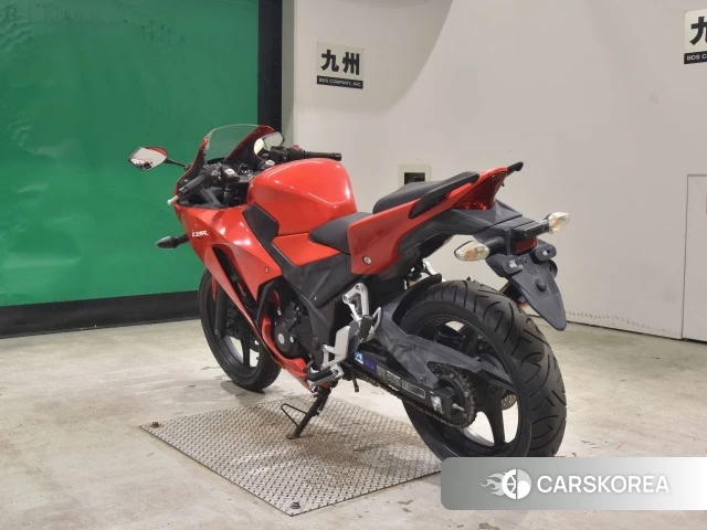 Проданный Honda CBR250R ABS id 4299140 из Японии, фото 6