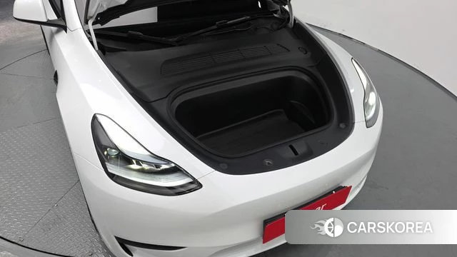 Tesla Model Y id 4533575 из Кореи 16