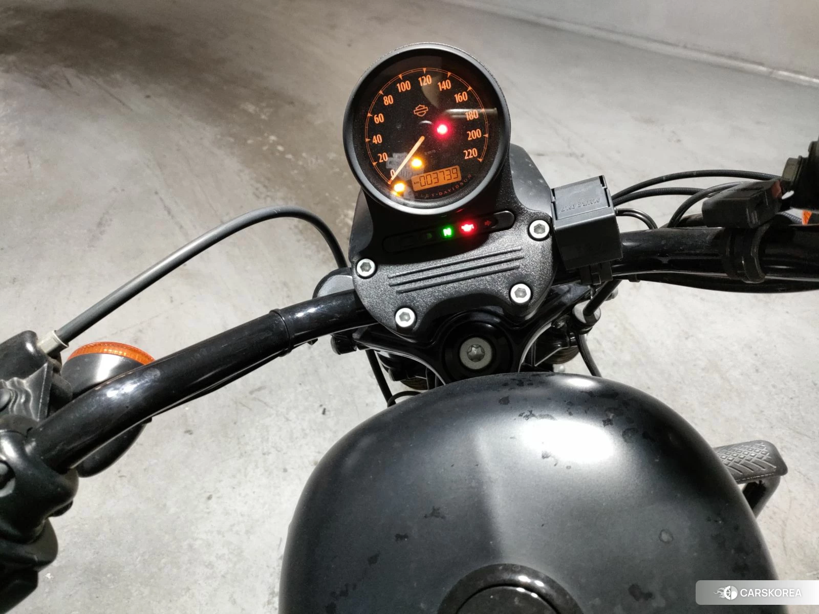 Проданный Harley-Davidson Sportster XL883N id 3945174 из Японии, фото 6