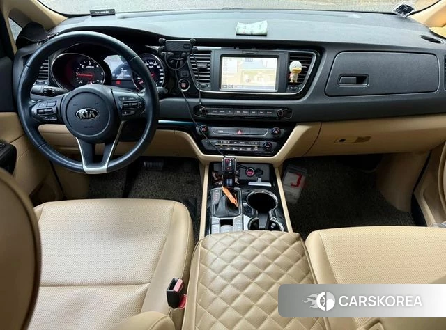 Kia The New Carnival id 4410799 из Кореи 7