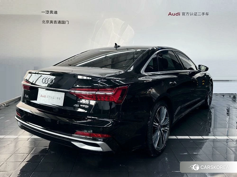 Audi A6L id 4454244 из Китая 10