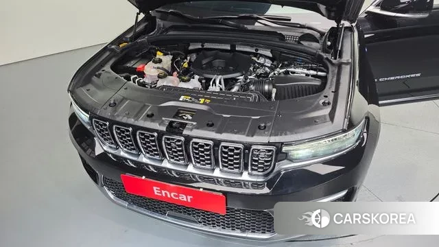 Jeep Grand Cherokee (WL) id 3405335 из Кореи 16