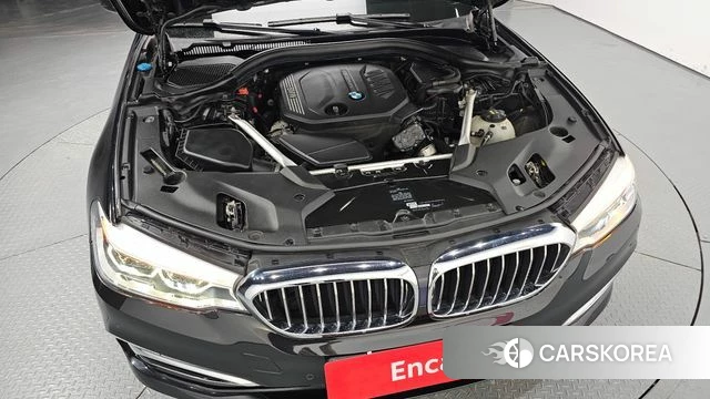 BMW 5 Series (G30) id 4574091 из Кореи 16