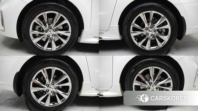 Kia The New Carnival id 3943078 из Кореи 16