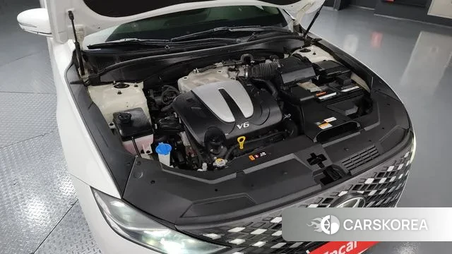 Hyundai The New Grandeur IG id 3438601 из Кореи 16