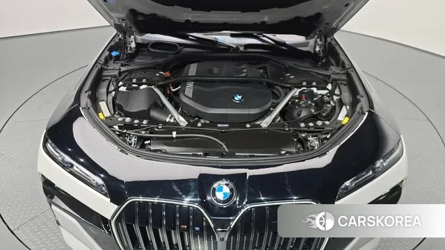 BMW 7 Series (G70) id 3341504 из Кореи 16