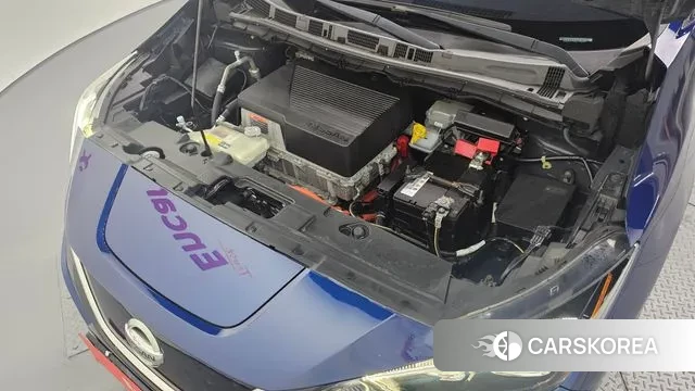 Nissan Leaf (ZE1) id 3045340 из Кореи 16