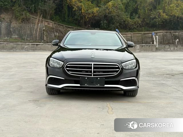 Mercedes-Benz E-class id 3927148 из Китая 6