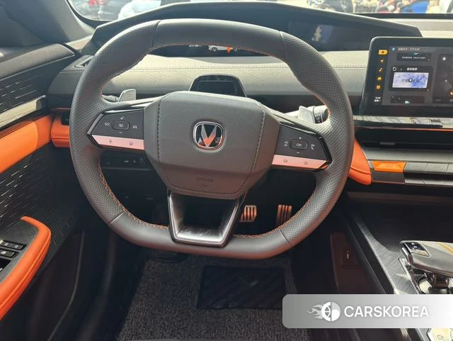 Chang'an UNI-V id 4368289 из Китая 13