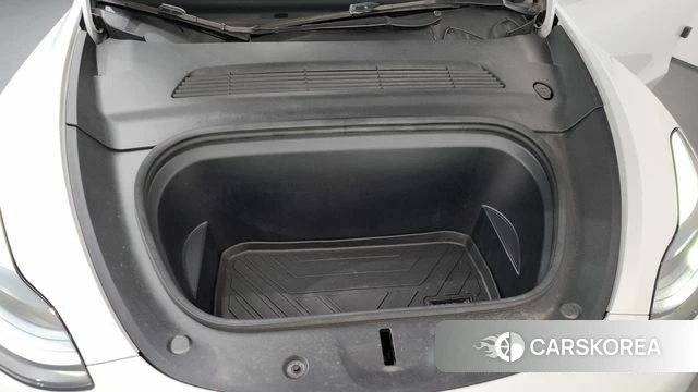 Tesla Model Y id 4640581 из Кореи 29