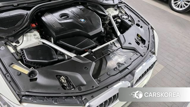 BMW 5 Series (G30) id 3814464 из Кореи 16