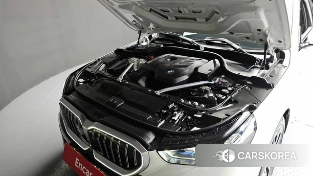 BMW 5 Series (G60) id 4381199 из Кореи 27