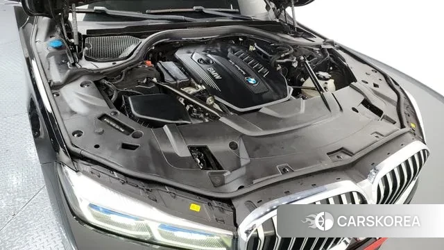 BMW 7 Series (G11) id 3439473 из Кореи 16