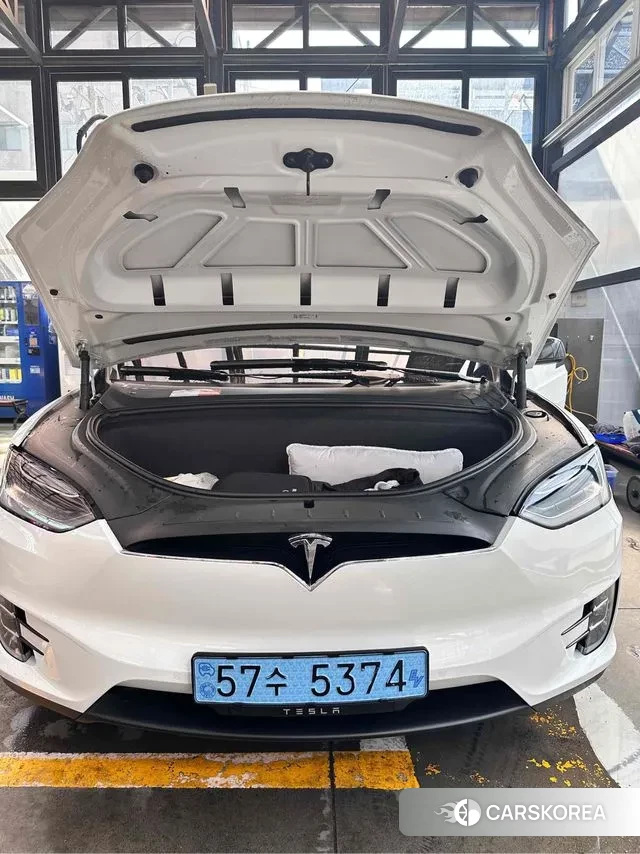 Tesla Model X id 3742530 из Кореи 11