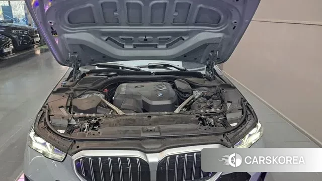 BMW 5 Series (G60) id 3732667 из Кореи 10