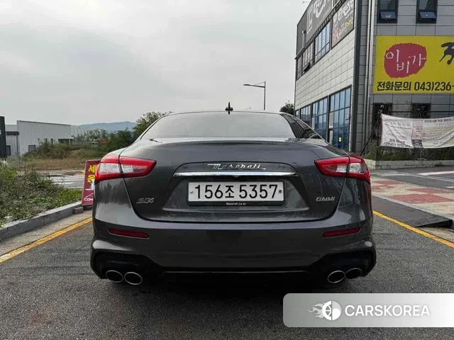 Maserati Ghibli id 3264716 из Кореи 9
