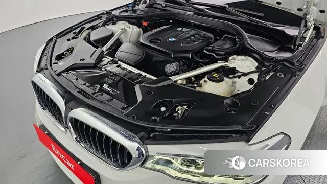 BMW 5 Series (G30) id 3330140 из Кореи 16