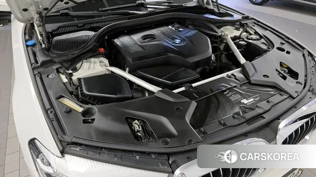 BMW 5 Series (G30) id 3145042 из Кореи 16