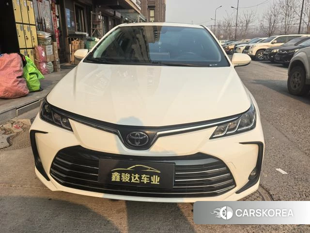 Toyota Corolla id 3890485 из Китая 7
