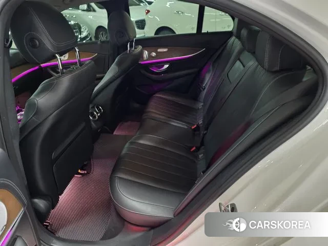 Mercedes-Benz E-Class W213 id 3489216 из Кореи 13