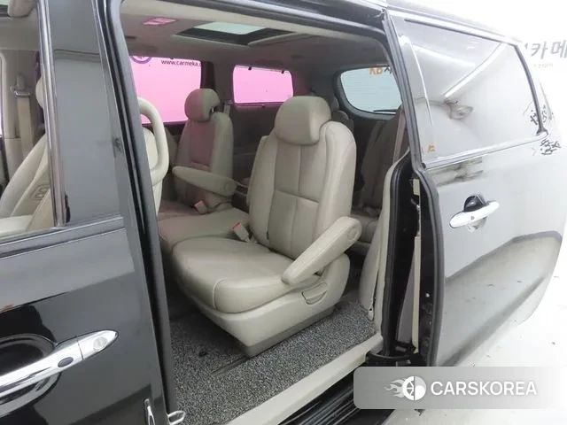 Kia The New Carnival id 3687608 из Кореи 16