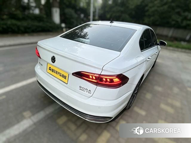 Volkswagen Bora id 4392058 из Китая 17